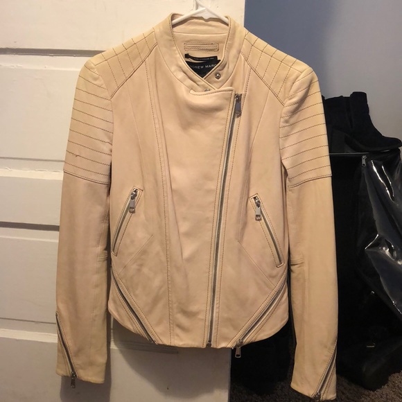 Andrew Marc leather jacket- Size Medium - Picture 1 of 3
